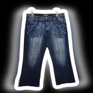 EAGAME  Blue Denim Embroidery Capri Pants Size